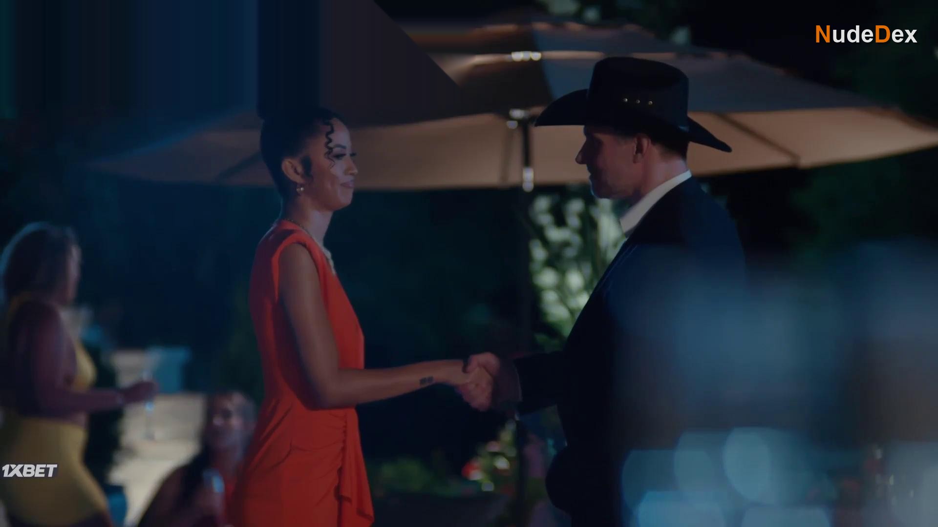 Christina Cooper in Sugar Baby, photo 11