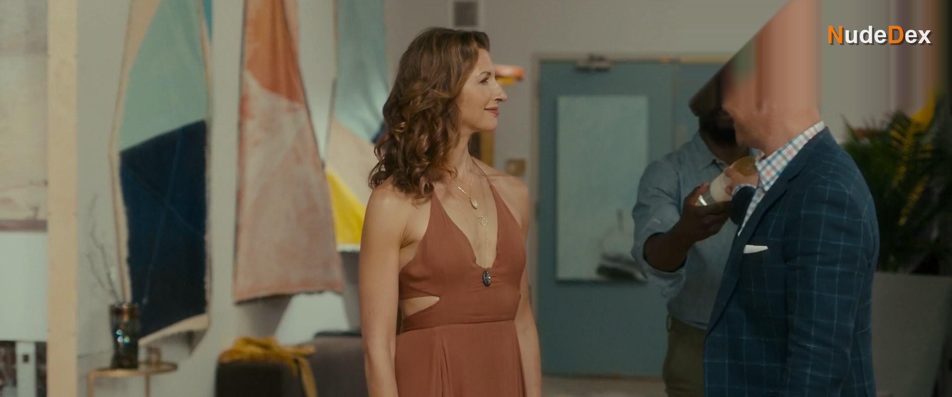 Christina Hendricks in Egg, photo 25