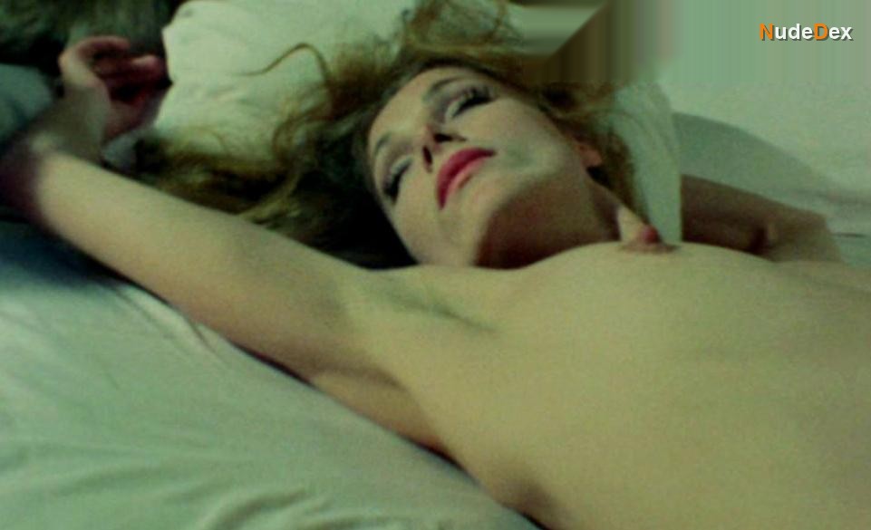 Christina Holme in The Vixen, photo 1