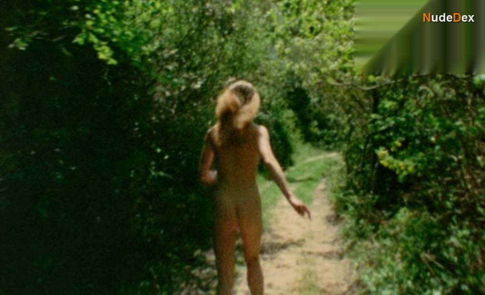 Christina Holme in The Vixen, photo 3