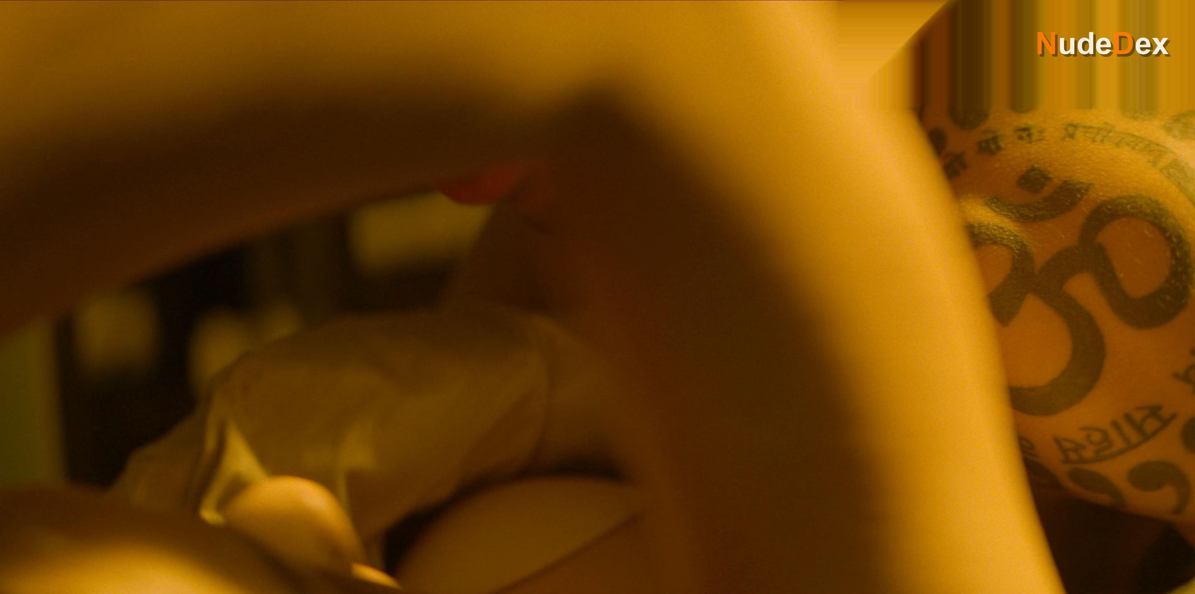 Christina Milian in Soundtrack, photo 1