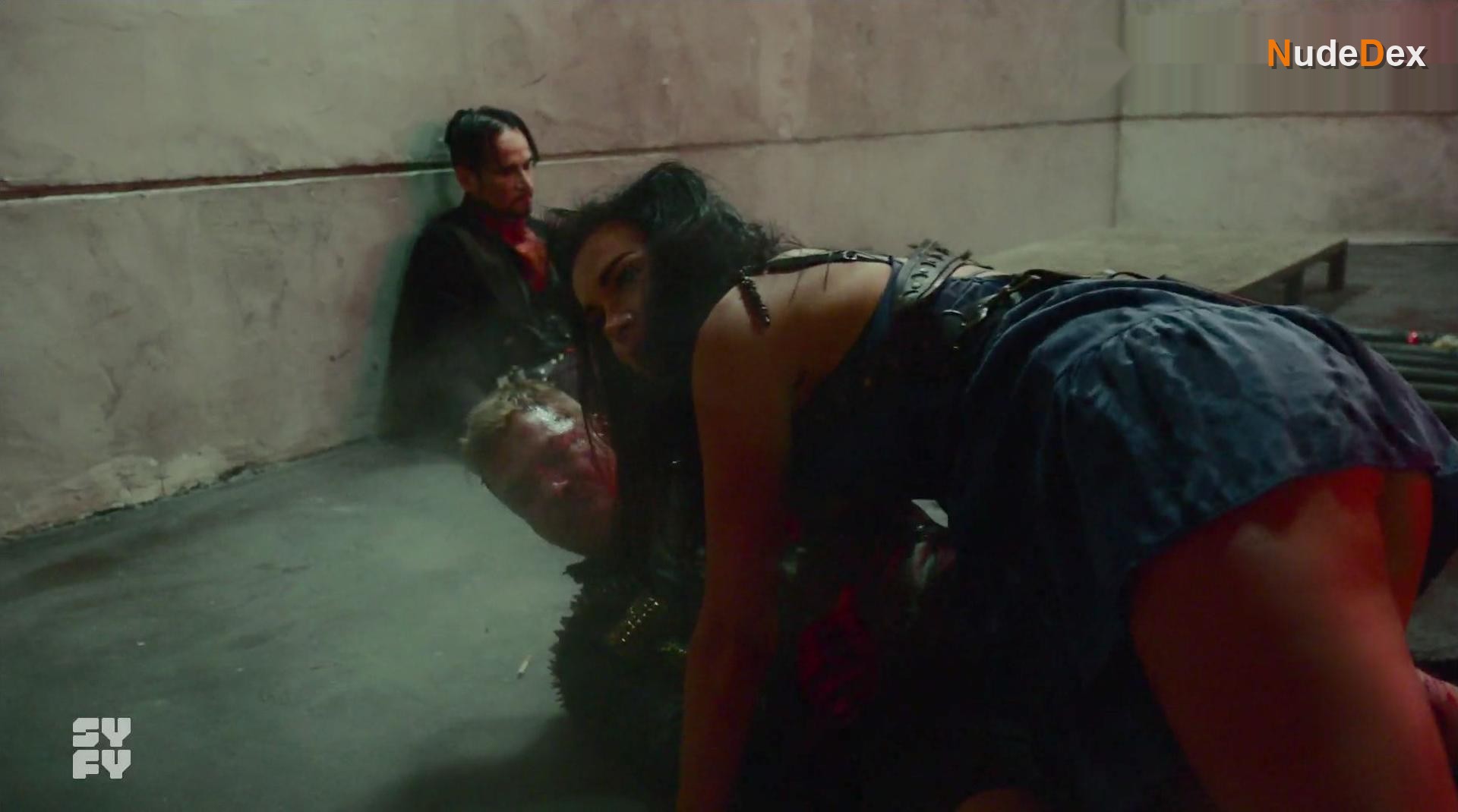 Christina Ochoa in Blood Drive, photo 1