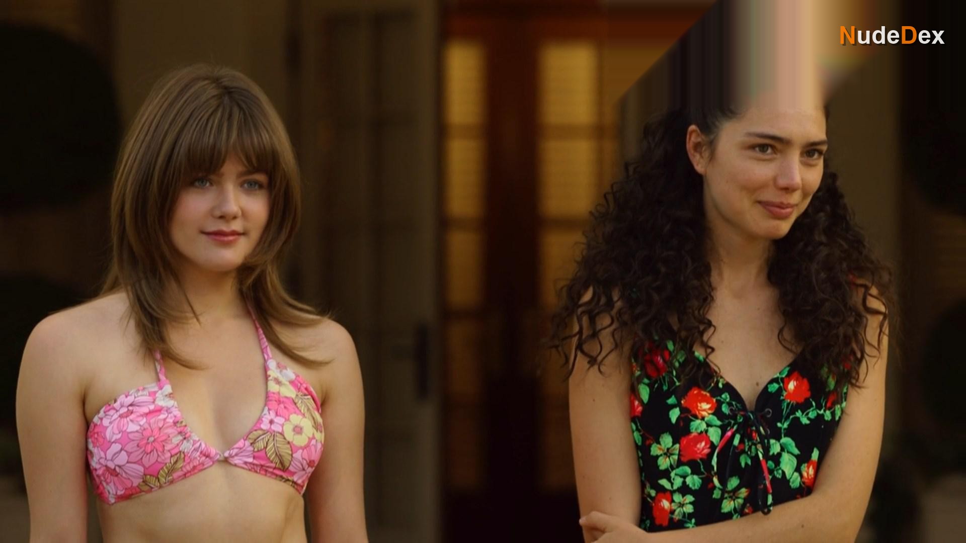 Christina Ochoa in Promised Land, photo 3