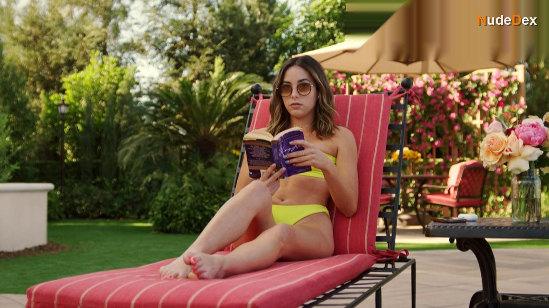 Christina Ochoa in Promised Land, photo 10