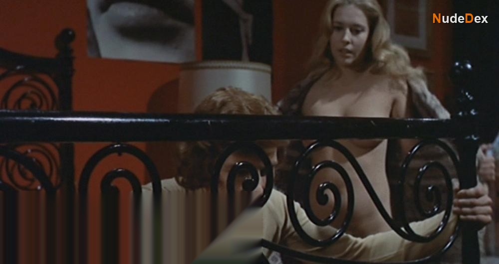Christina Von Blanc in A Bell From Hell, photo 1
