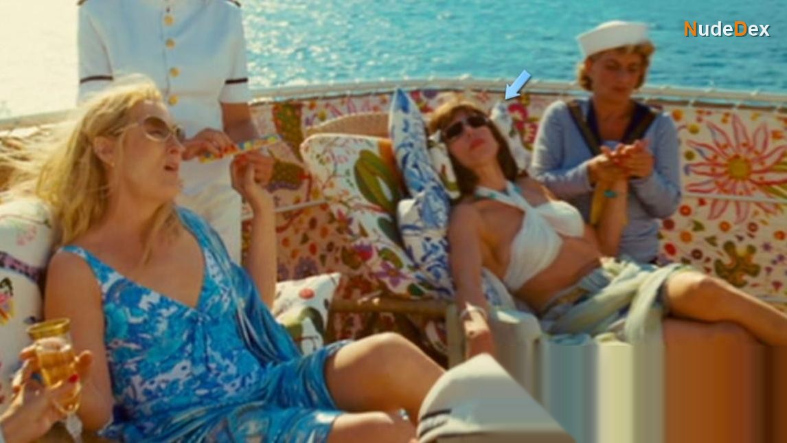 Christine Baranski in Mamma Mia!, photo 2
