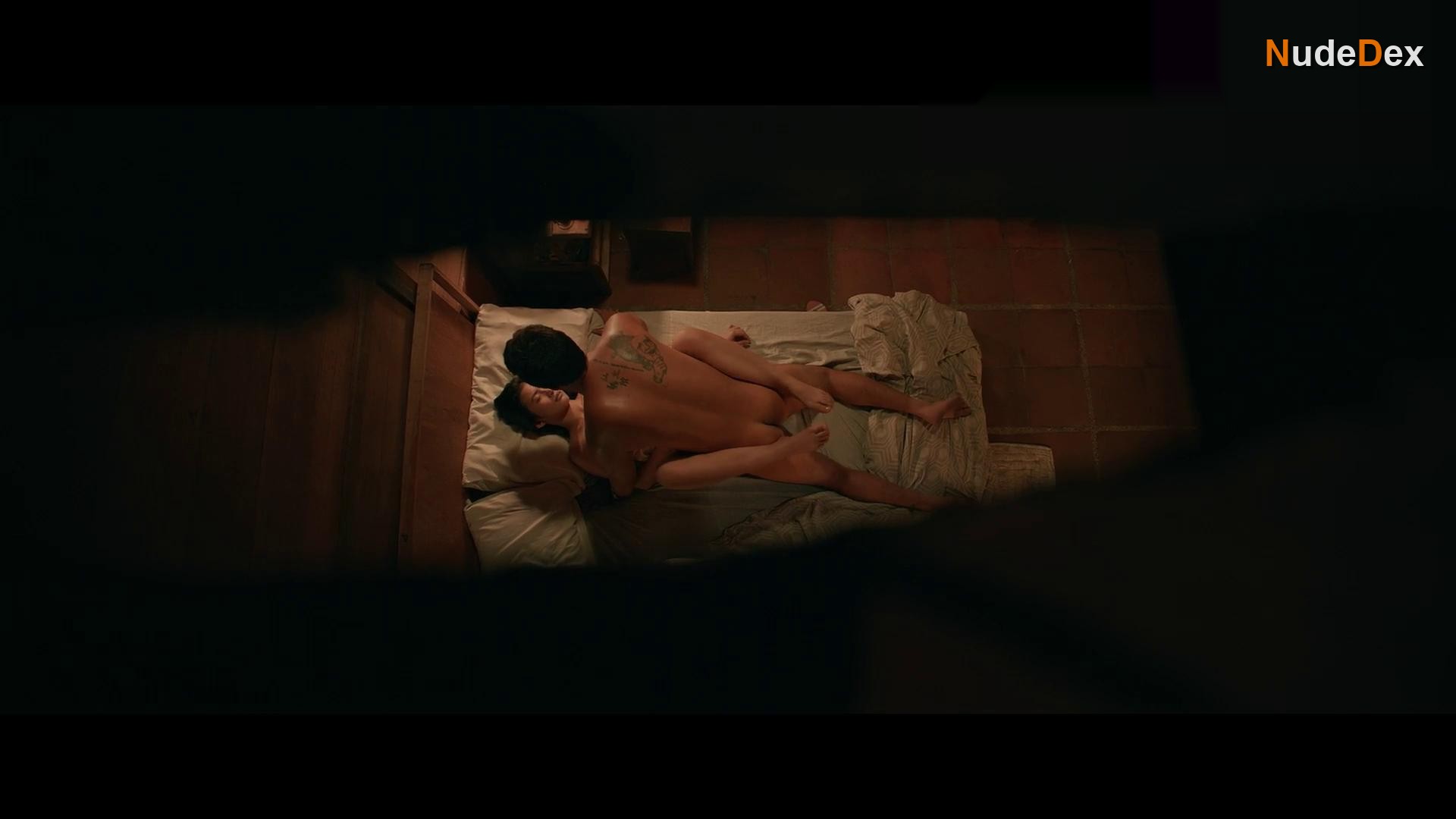 Christine Bermas in Scorpio Nights 3, photo 3