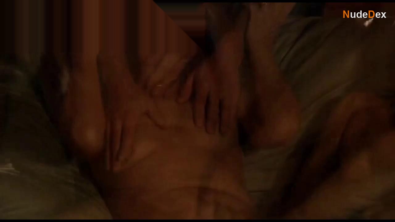 Christine Boisson in I Dreamt Under The Water, photo 4