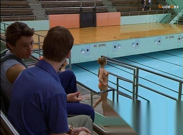 Christine Lakin in Whatever It Takes, photo 6