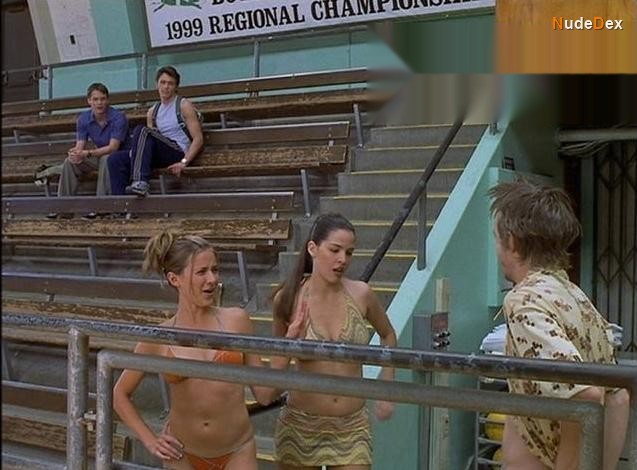 Christine Lakin in Whatever It Takes, photo 10