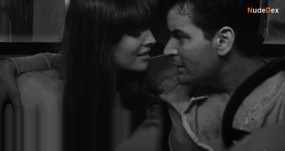Christin Watson in Free Money, photo 5