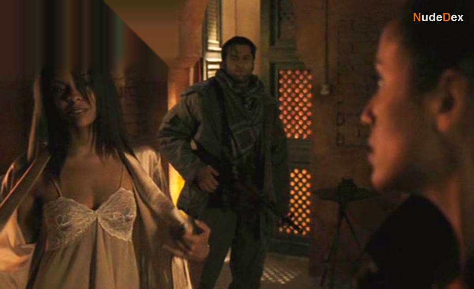 Ciera Payton in Flight Of Fury, photo 3