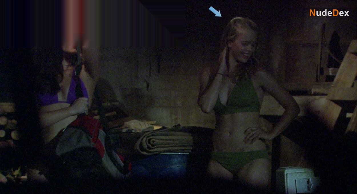 Suzi Lorraine in Bikini Girls On Ice