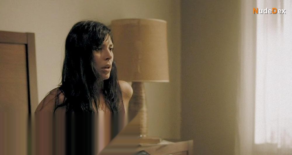 Cindy Sampson in The Shrine, photo 3
