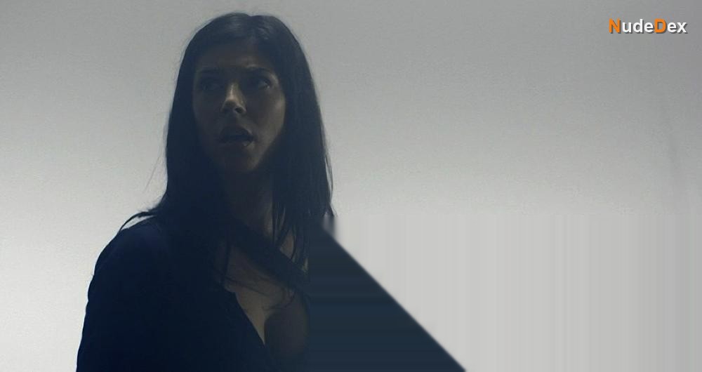 Cindy Sampson in The Shrine, photo 5