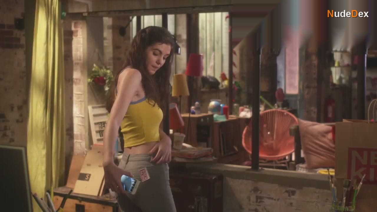 Claire Chust in Scenes De Menages, photo 2