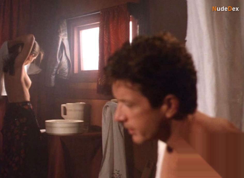 Claire Forlani in Gypsy Eyes, photo 13