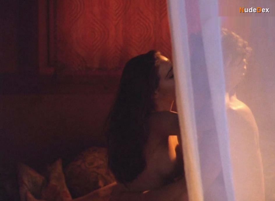 Claire Forlani in Gypsy Eyes, photo 14