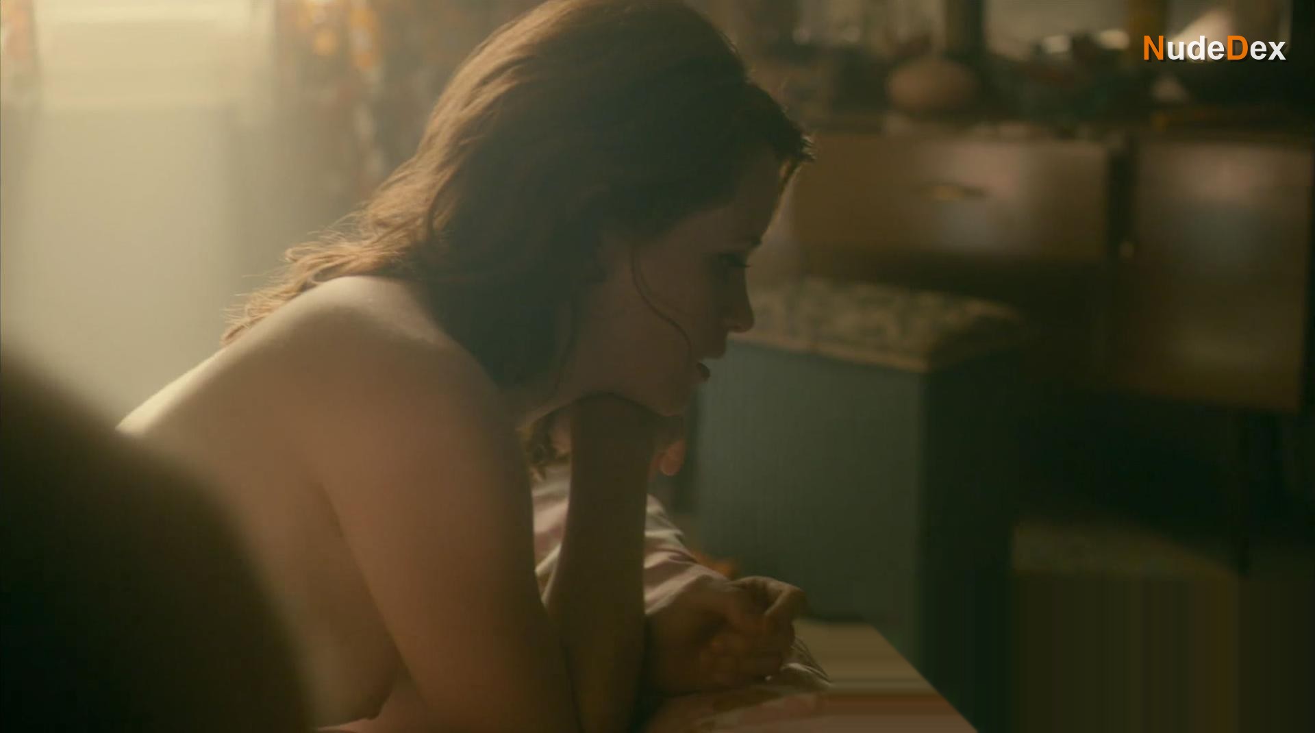 Claire Foy in White Heat, photo 7
