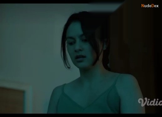 Clara Bernadeth in Turn On 2, photo 5