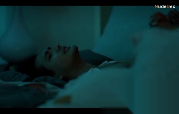 Clara Bernadeth in Turn On 2, photo 21