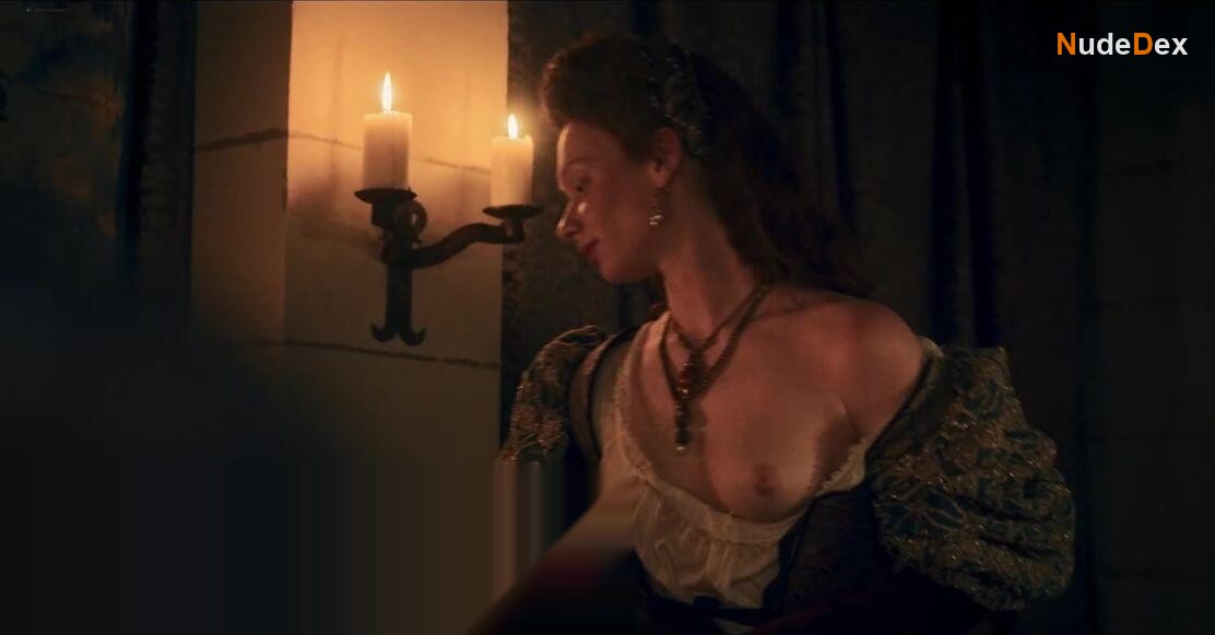 Clarisse Lhoni-botte in The Serpent Queen, photo 8