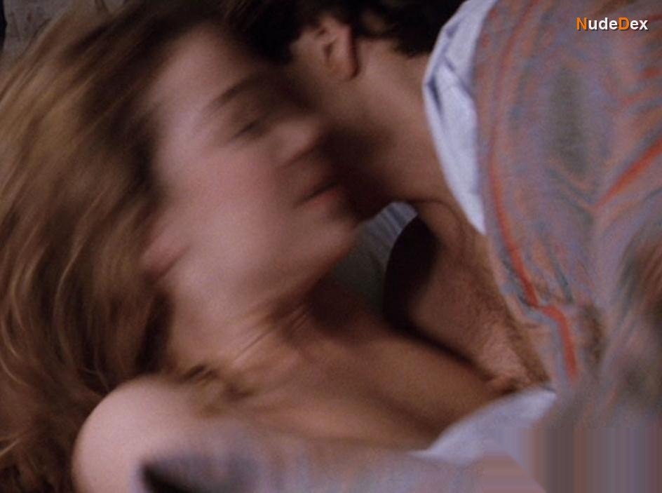 Claudia Christian in Hexed, photo 3