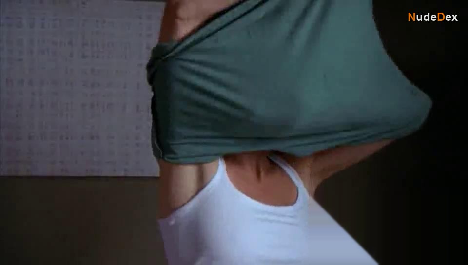 Claudia Karvan in The Secret Life Of Us, photo 10