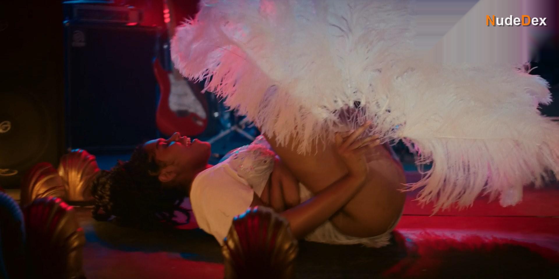 Claudia Logan in Tales Of The City, photo 8