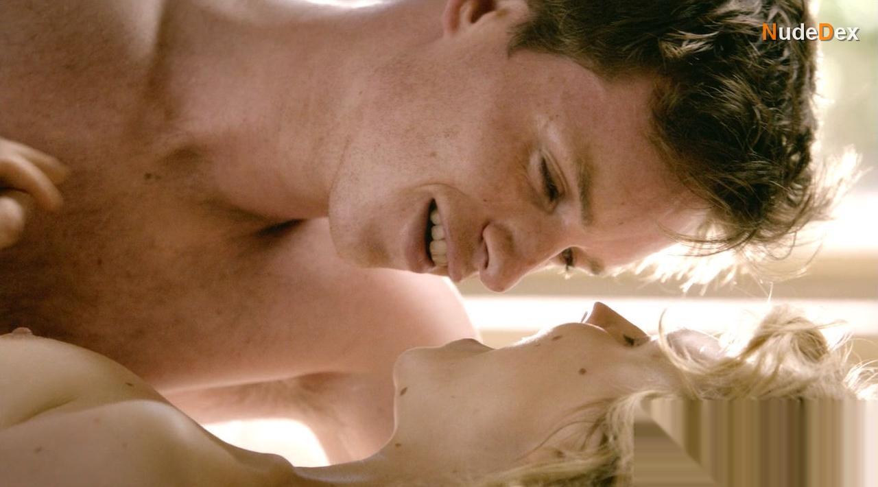 Clemence Poesy in Birdsong, photo 4