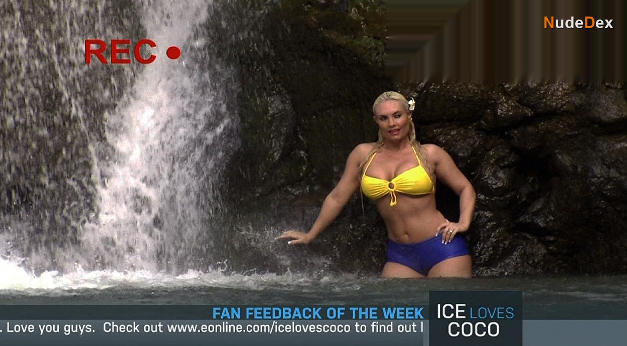 Coco in Ice Loves Coco, photo 9