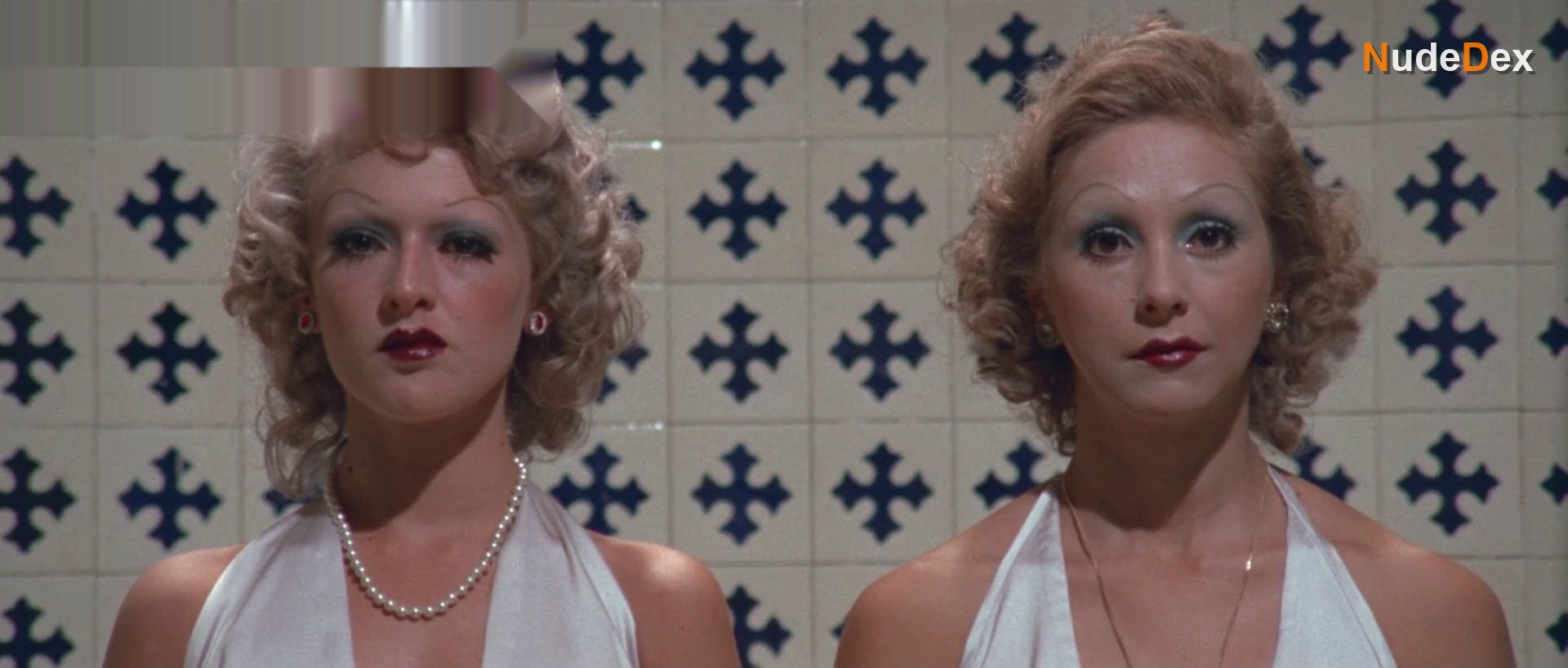 Connie De La Mora in The Holy Mountain, photo 2