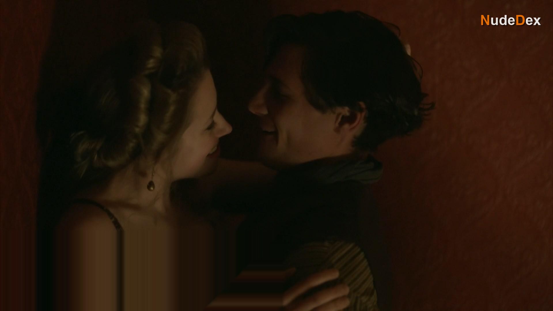Conor Leslie in Klondike, photo 8