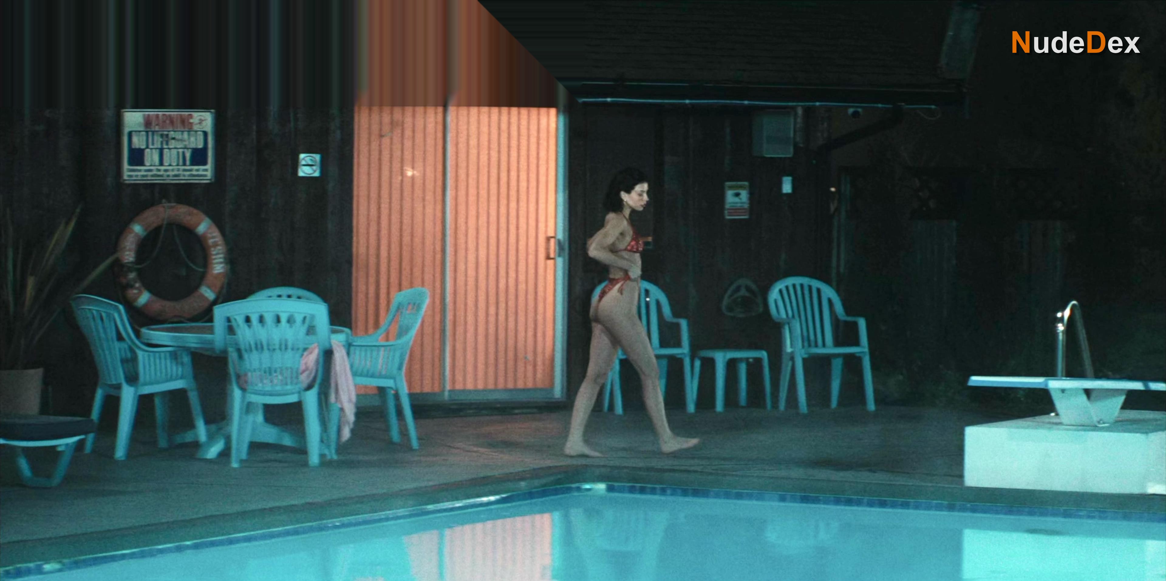 Corin Clark in The Monkey, photo 6
