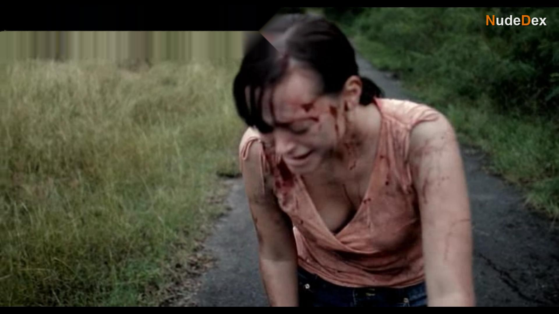 Corsica Wilson in Dead Season, photo 2