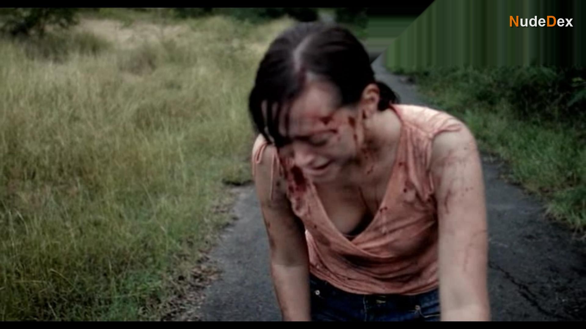 Corsica Wilson in Dead Season, photo 4