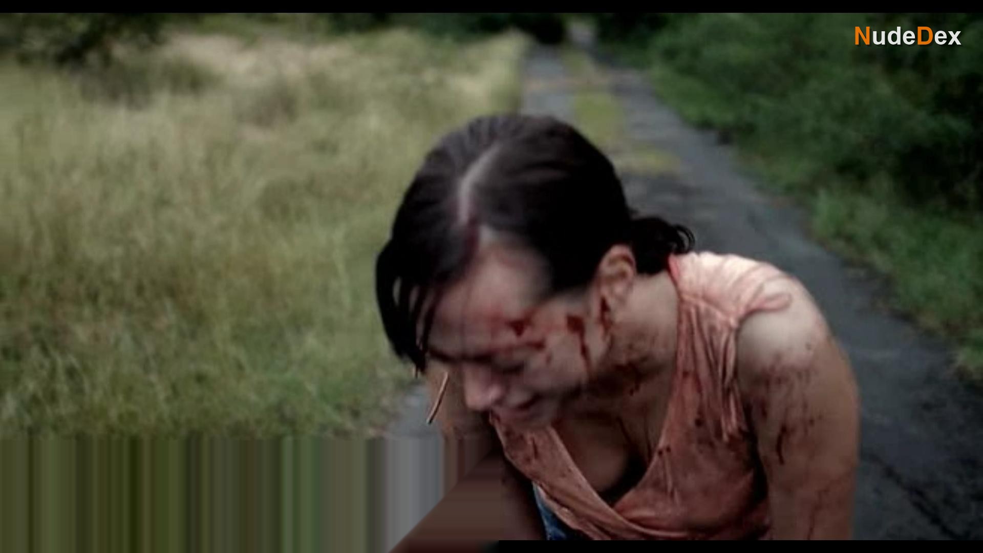 Corsica Wilson in Dead Season, photo 6