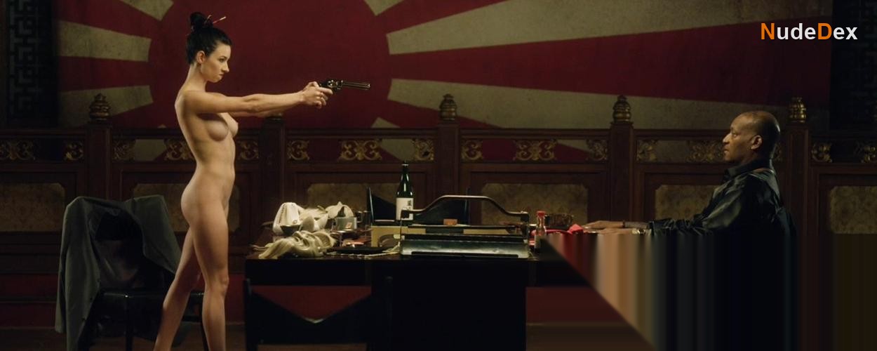 Cortney Palm in Sushi Girl, photo 2