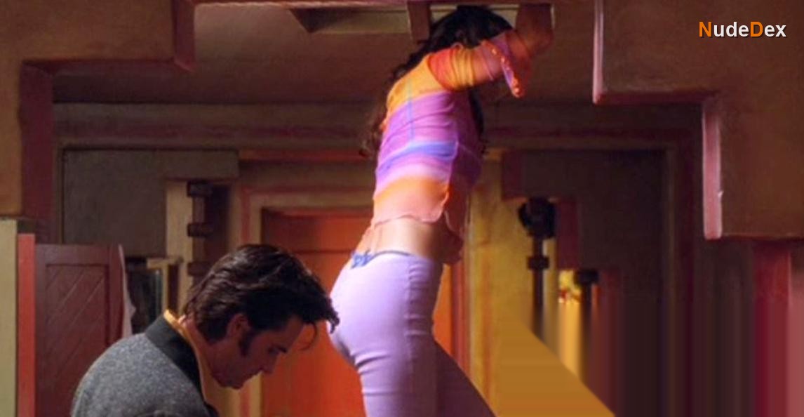 Courteney Cox in 3000 Miles To Graceland, photo 7