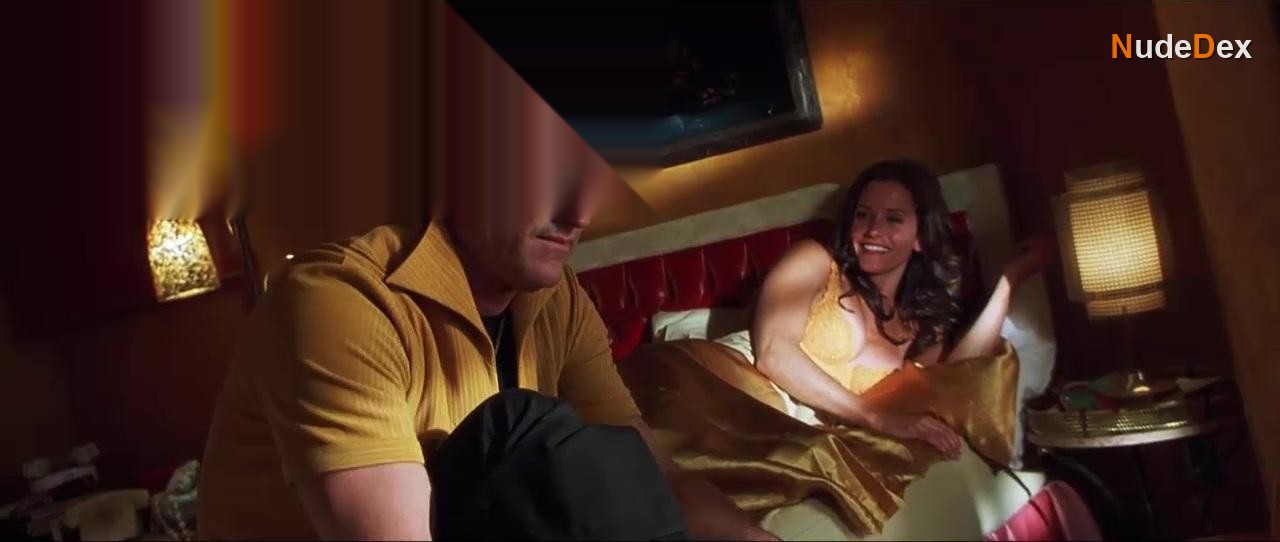 Courteney Cox in 3000 Miles To Graceland, photo 19