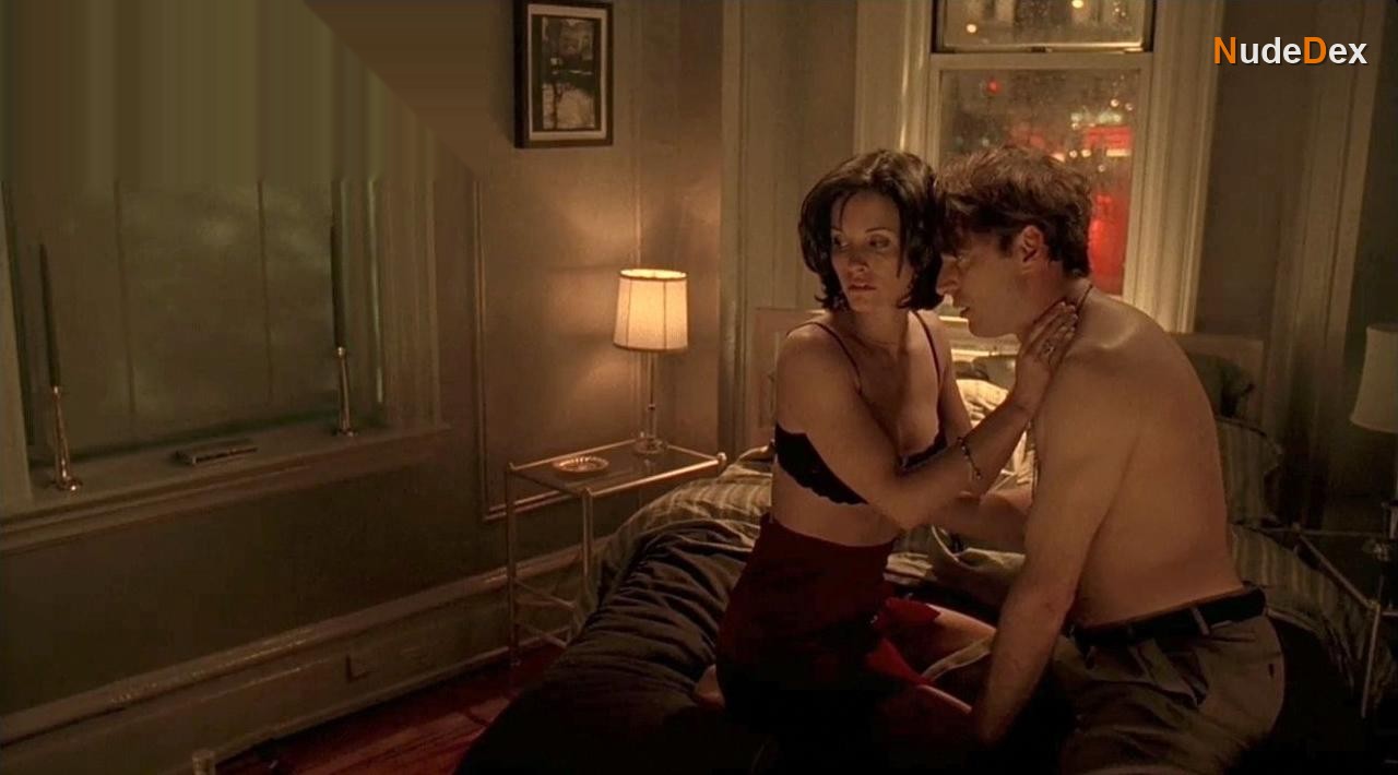 Courteney Cox in Commandments, photo 1