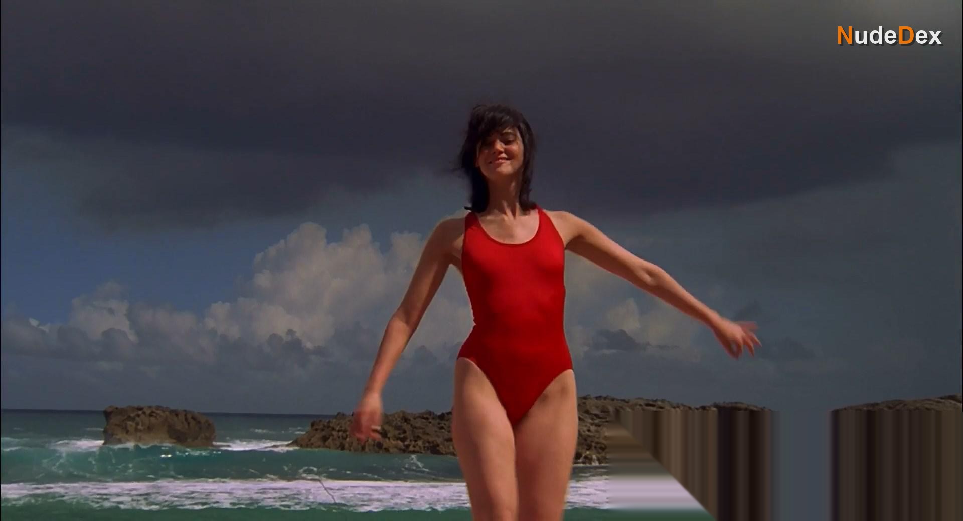 Courteney Cox in Commandments, photo 12
