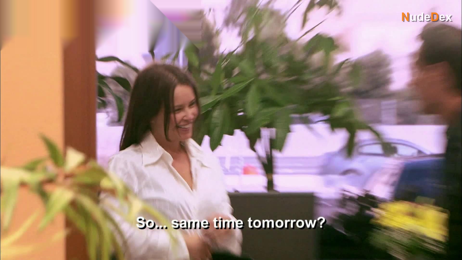 Courtney in Gigolos, photo 6