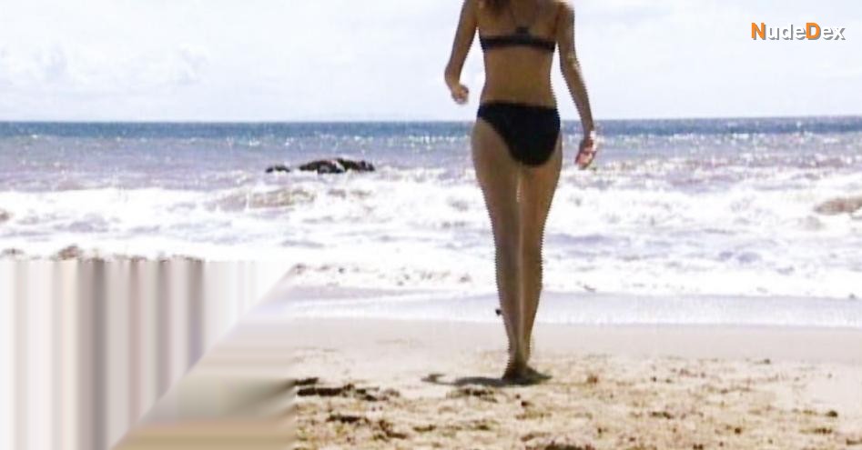 Courtney Cole-fendley in Malibu Eyes, photo 1