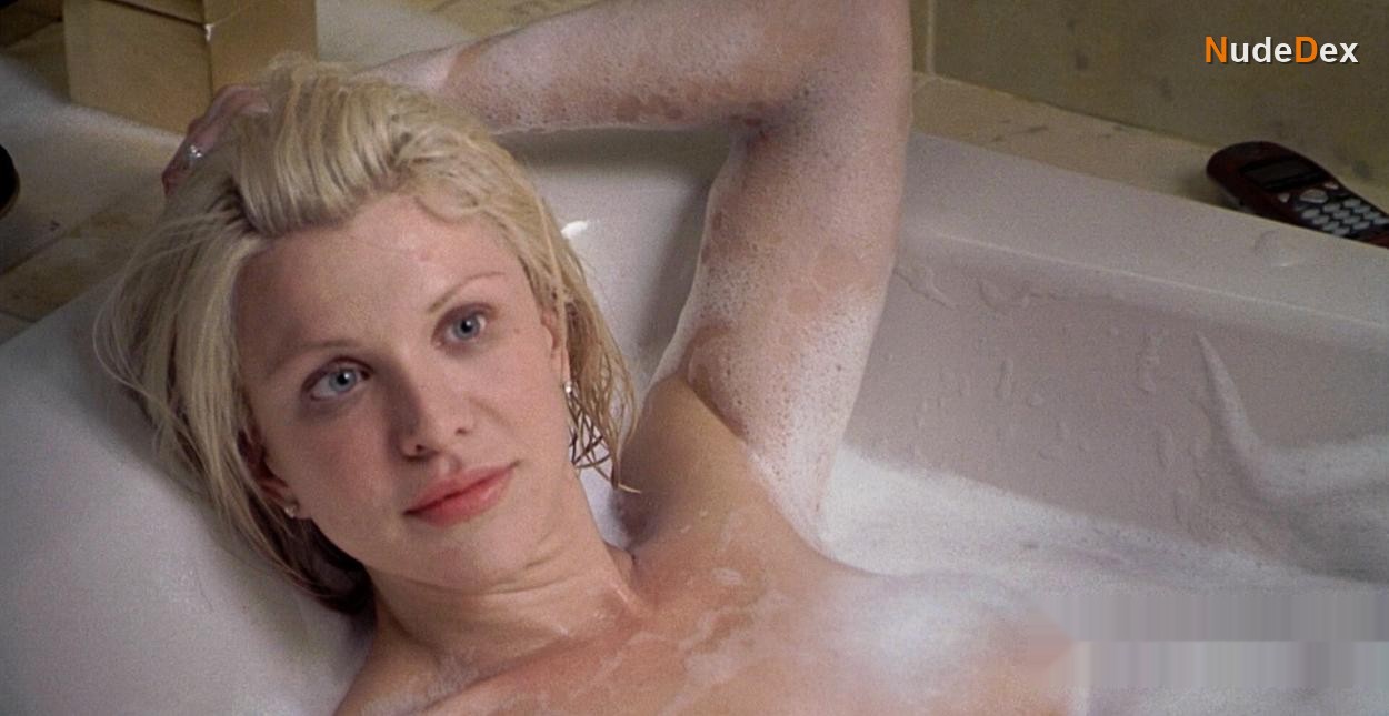 Courtney Love in Trapped, photo 1