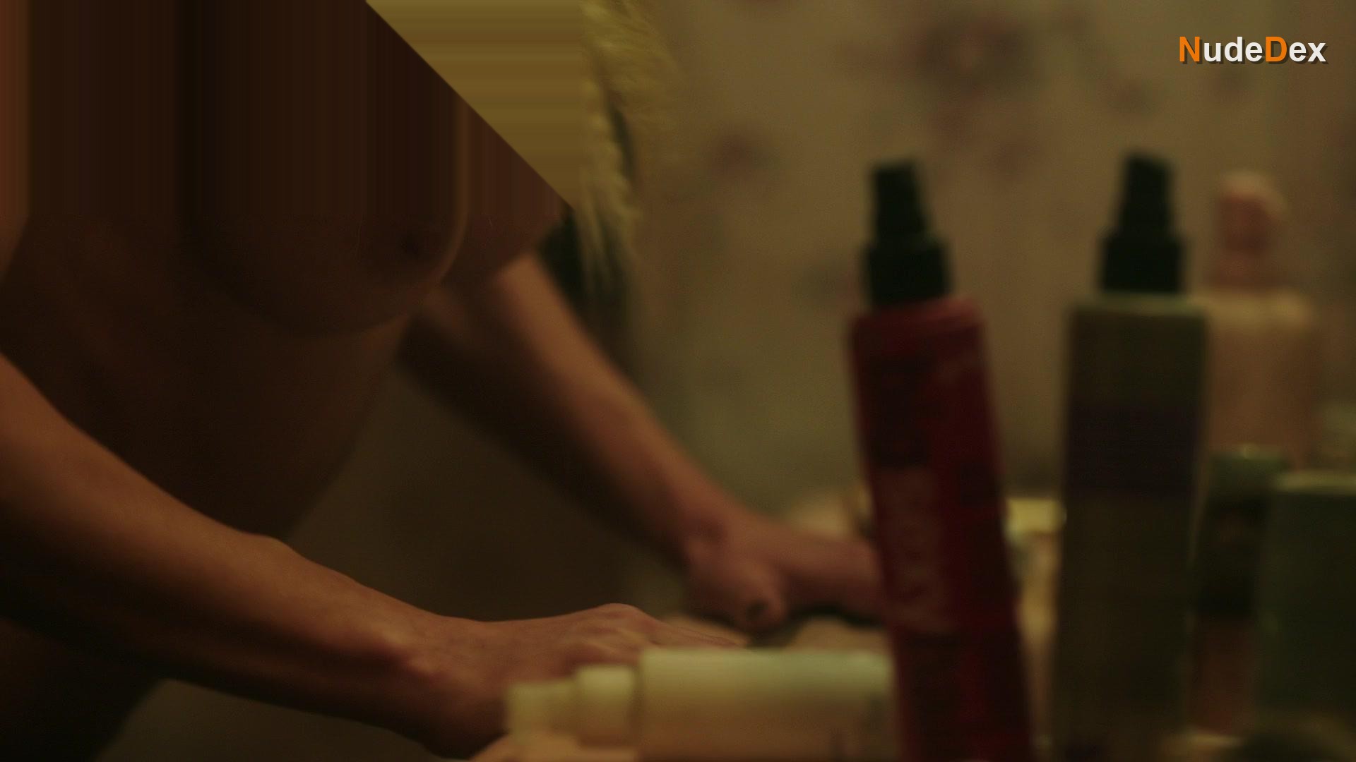 Crystal Mudry in Peacemaker, photo 14