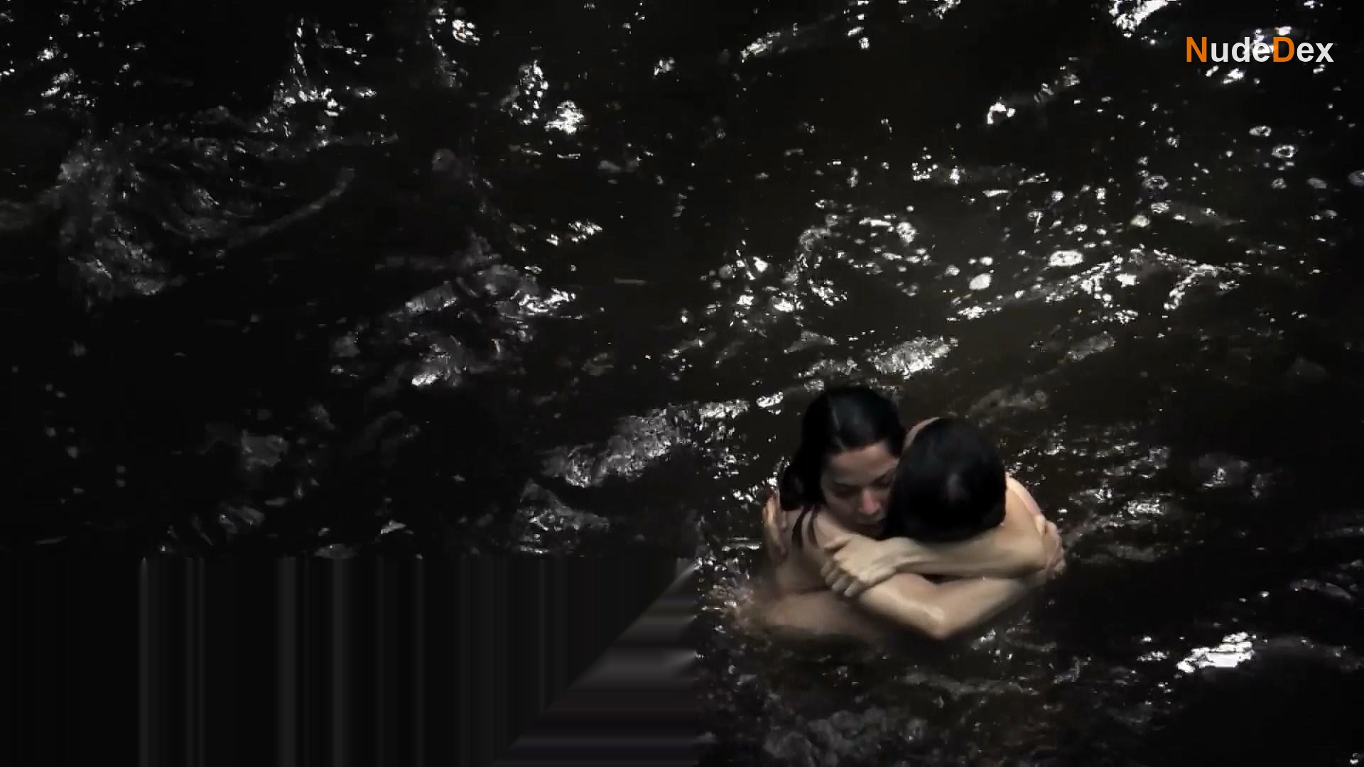 Cylia Malki in Carpe Diem, photo 3