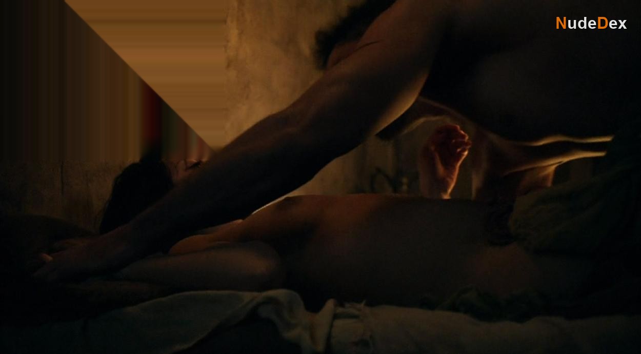 Cynthia Addai-robinson in Spartacus, photo 2