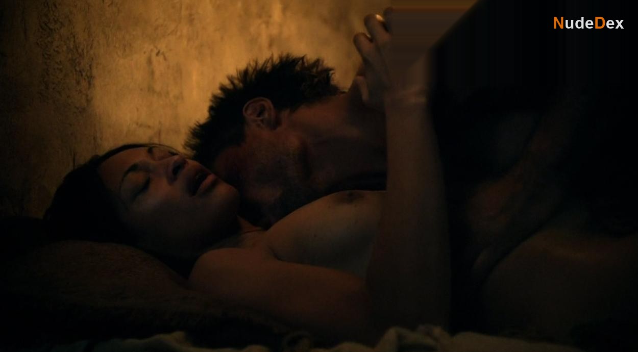 Cynthia Addai-robinson in Spartacus, photo 3