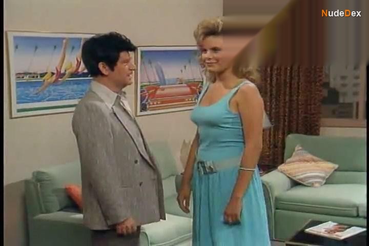 Cynthia Belliveau in Loose Screws, photo 10